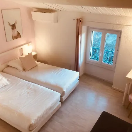 Szálloda La Bastide De 2*